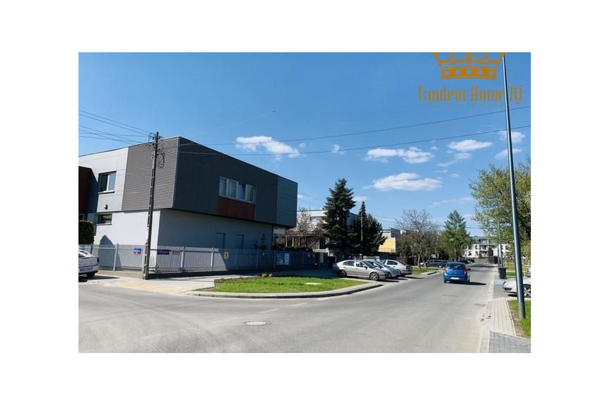 Warszawa, Targówek, Zacisze, Hala magazynowa z biurami  600m2 Warszawa Targówek