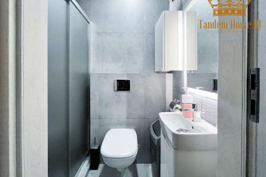 Warszawa, Śr&oacute;dmieście, Lokal, Biuro, Muran&oacute;w, niezależne wejście