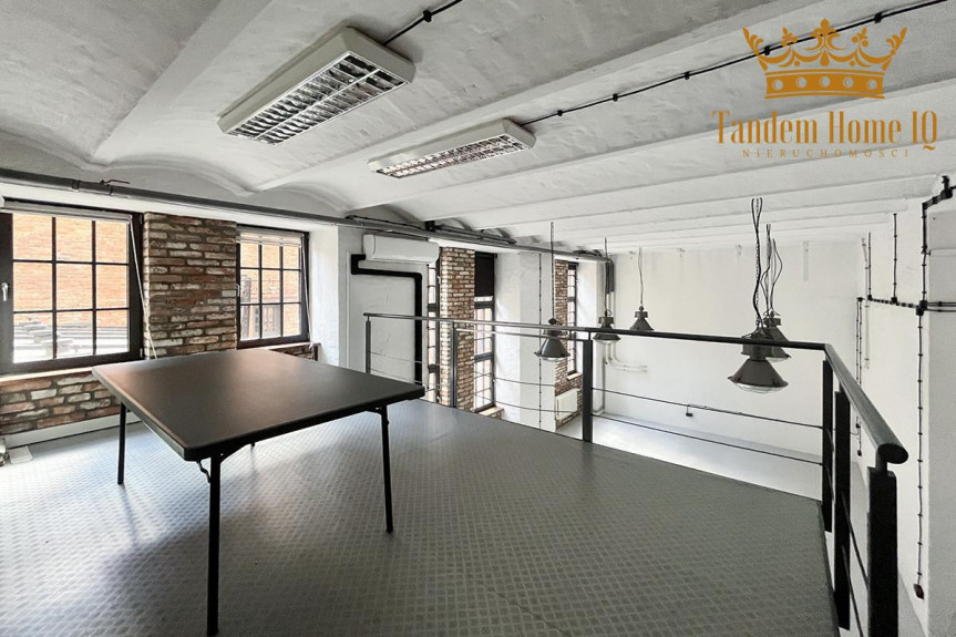 Warszawa, Praga-P&oacute;łnoc, Parter 169m2, loftowy klimat