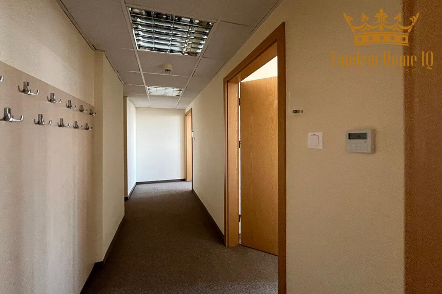 mazowieckie, Warszawa, Mokot&oacute;w, Wynajmę biuro z 3 pokojami i przedsionkiem Mokot&oacute;w Mordor Cybernetyki