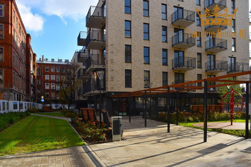 Warszawa, Praga-P&oacute;łnoc, Lokal handlowo-usługowy 83 m2 na Nowej Pradze niedaleko metra Szwedzka