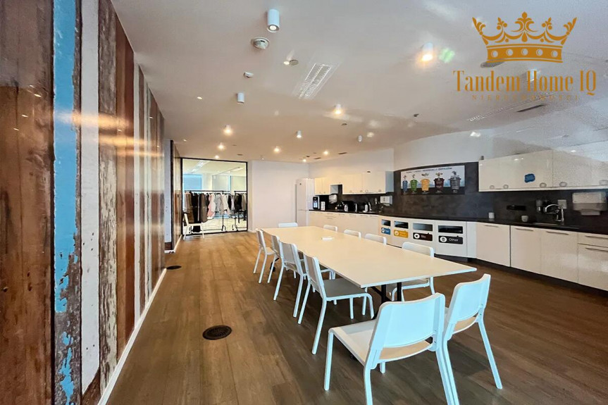 Warszawa, Śr&oacute;dmieście, na wynajem biuro 1842m2 plac piłsudzkiego warszawa premium