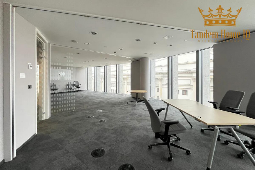 Warszawa, Śr&oacute;dmieście, na wynajem biuro 1842m2 plac piłsudzkiego warszawa premium