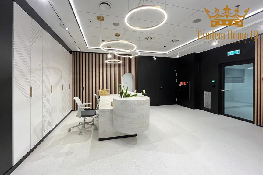 Warszawa, Śr&oacute;dmieście, Wynajmę biuro na 8 piętrze działalność rehabilitacyjna, spa, biurowiec