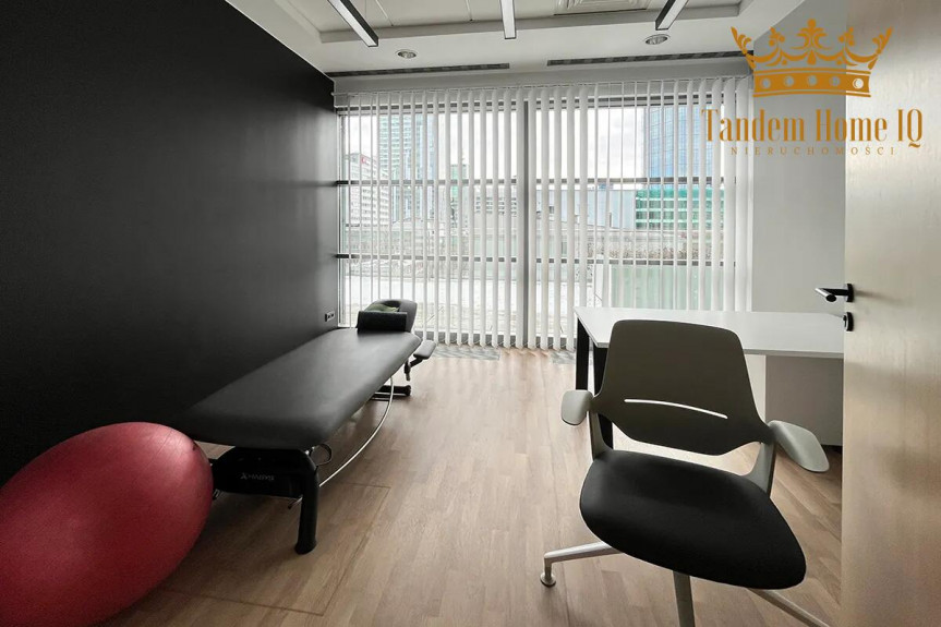 Warszawa, Śr&oacute;dmieście, Wynajmę biuro na 8 piętrze działalność rehabilitacyjna, spa, biurowiec