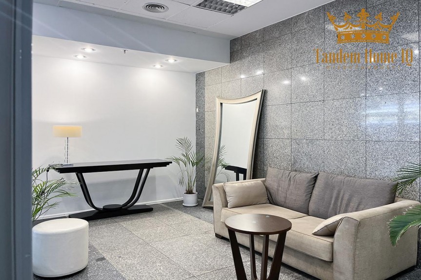 Warszawa, Śr&oacute;dmieście, 20-95m2, pasaż, galeria, podziemia, hotel