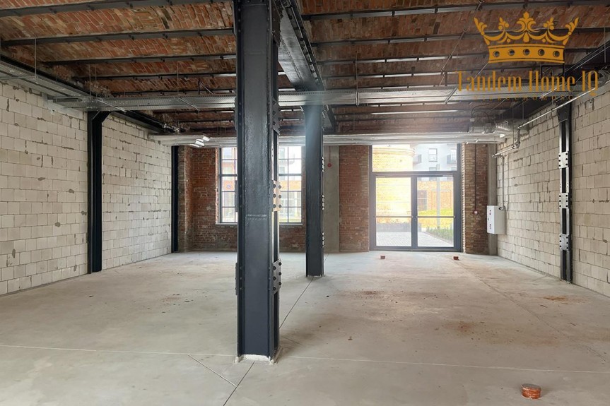 Warszawa, Praga-P&oacute;łnoc, 123,44m, bohema, szwedzka, praga