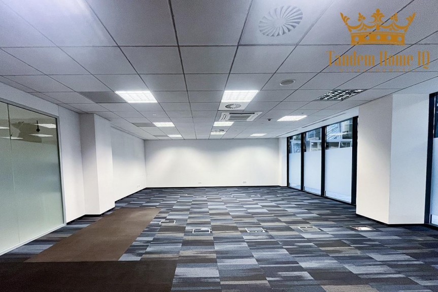 Warszawa, Wola, ok 220m2 brutto, parter, wola centrum