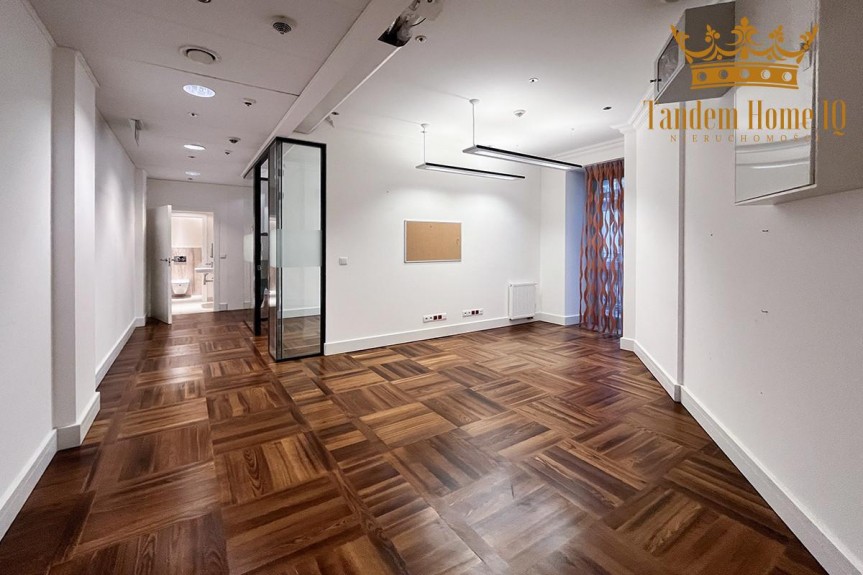 Warszawa, Śr&oacute;dmieście, małe biuro, śr&oacute;dmieście, kamienica, metro centrum