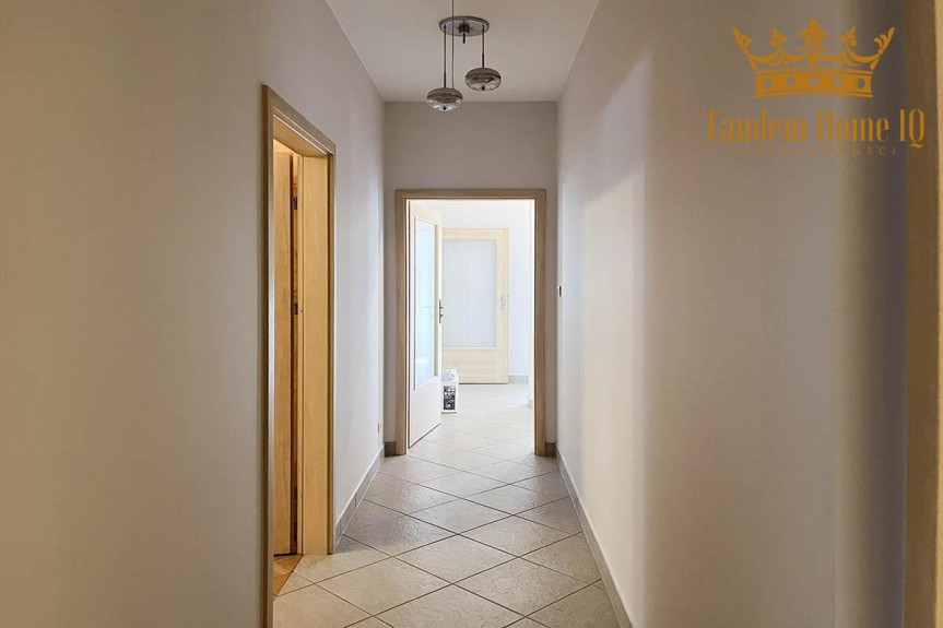 Warszawa, Białołęka, Do wynajęcia 127m2 biuro z osobnym wejściem z ogr&oacute;dkiem na Białołęce