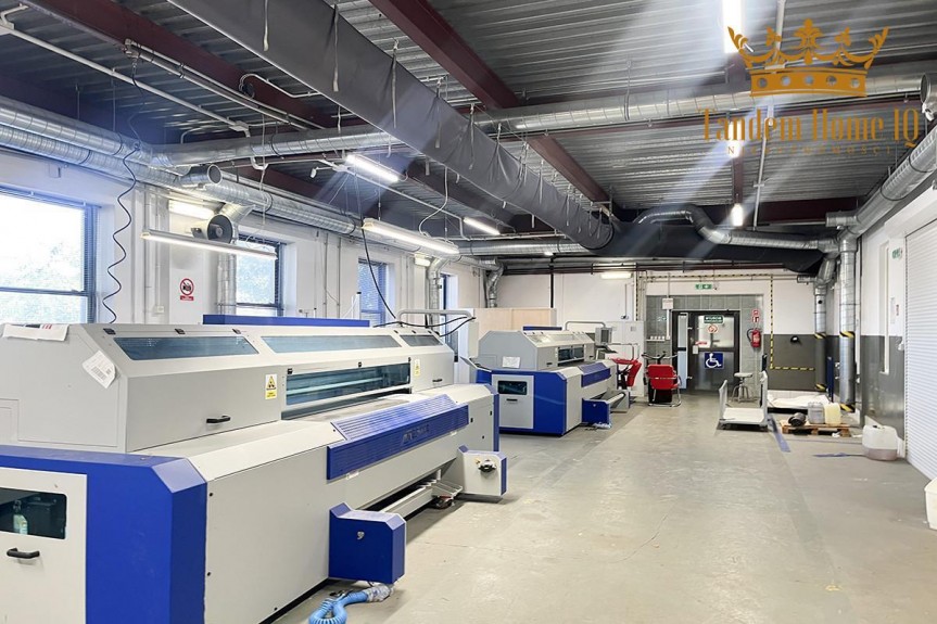 pruszkowski, Nadarzyn, działka, obiekt, hala, magazyn, trasa s8, Nadarzyn