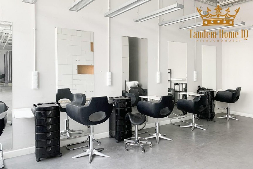 mazowieckie, Warszawa, Mokot&oacute;w, Do wynajęcia lokal 153m2 brutto, po zakładzie fryzjerskim, mokot&oacute;w