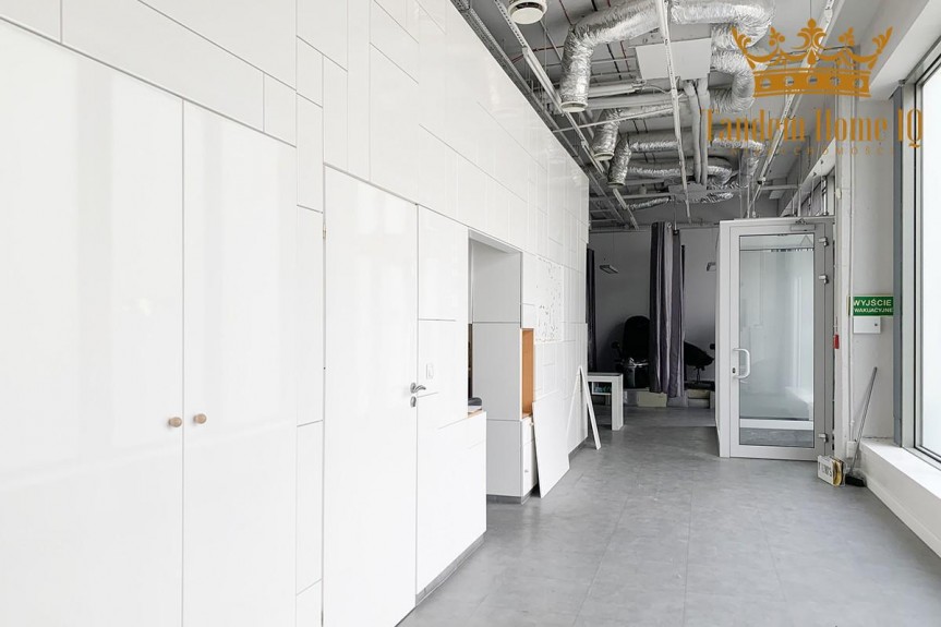 Warszawa, Mokot&oacute;w, Do wynajęcia lokal 153m2 brutto, po zakładzie fryzjerskim, mokot&oacute;w