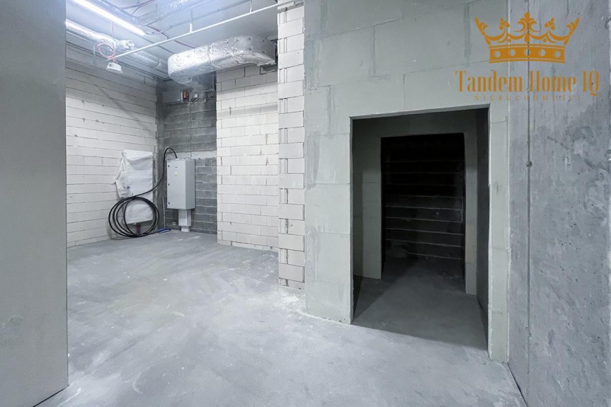 Warszawa, Wola, Do wynajęcia 86m2 przy Rondzie ONZ, Prosta pod kawiarnię, nowa budowa