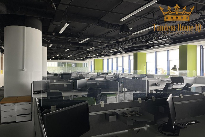 Warszawa, Śr&oacute;dmieście, R&oacute;żna wielkość biur, 177-290m2, Jerozolimskie