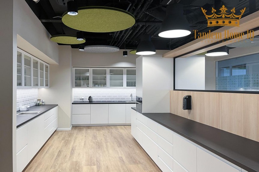 Warszawa, Śr&oacute;dmieście, R&oacute;żna wielkość biur, 177-290m2, Jerozolimskie