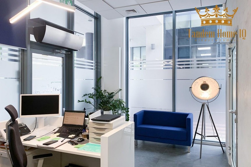 Warszawa, Śr&oacute;dmieście, do wynajecia lokal 96m2 niedaleko Placu Konstytucji w Śr&oacute;dmieściu