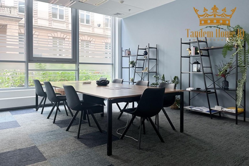 Warszawa, Śr&oacute;dmieście, do wynajecia lokal 96m2 niedaleko Placu Konstytucji w Śr&oacute;dmieściu