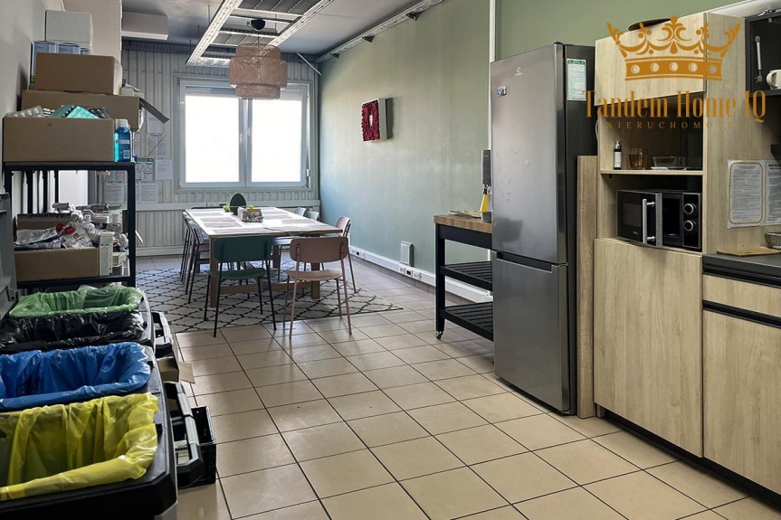 Warszawa, Białołęka, Do wynajęcia 556m2 magazynu, parter budynku ocieplanego - Białołęka