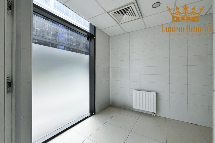 Warszawa, Wola, Do wynajęcia lokal 104m2 netto, lekka gastro, parter, Wola, metro