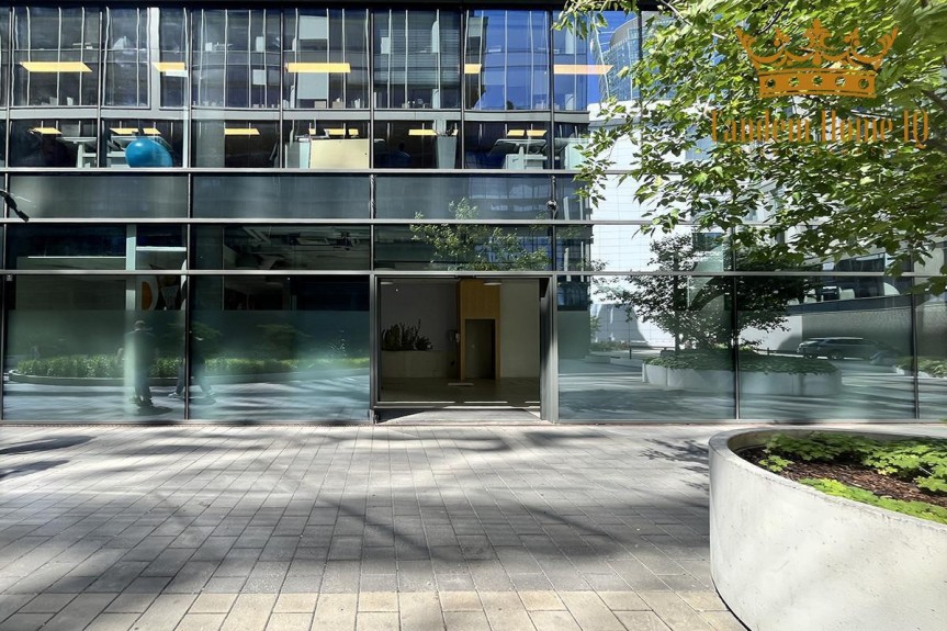 Warszawa, Wola, Do wynajęcia lokal 104m2 netto, lekka gastro, parter, Wola, metro