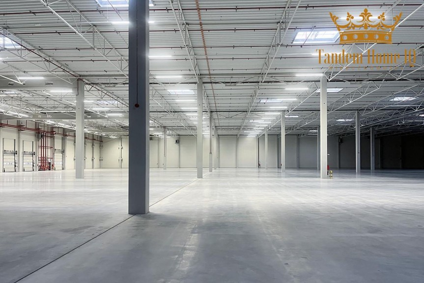 Warszawa, Targ&oacute;wek, Hala magazynowa klasy A 1636m2 - Targ&oacute;wek droga S8 - na wynajem