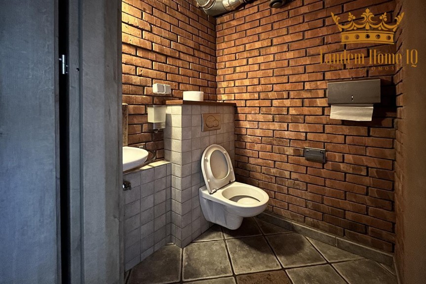 Warszawa, Praga-P&oacute;łnoc, Parter 169m2, loftowy klimat