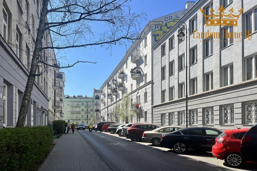 Warszawa, Śr&oacute;dmieście, do wynajęcia 20m2 biura w kamienicy na Powiślu w budynku z windą