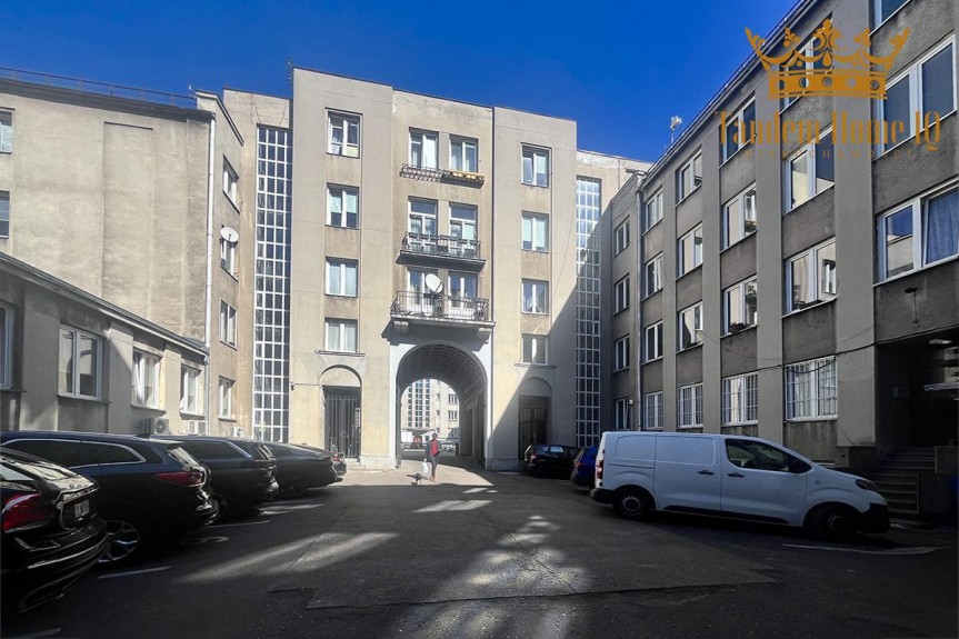 Warszawa, Śr&oacute;dmieście, do wynajęcia 20m2 biura w kamienicy na Powiślu w budynku z windą