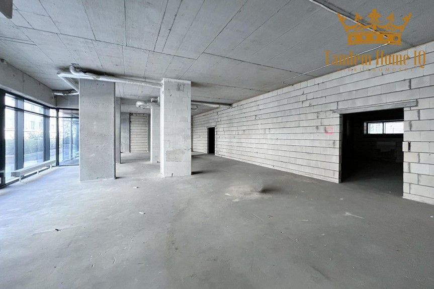 Warszawa, Ochota, Do wynajęcia lokal gastronomiczny 257m2, ochota, deweloperski, ogr&oacute;dek