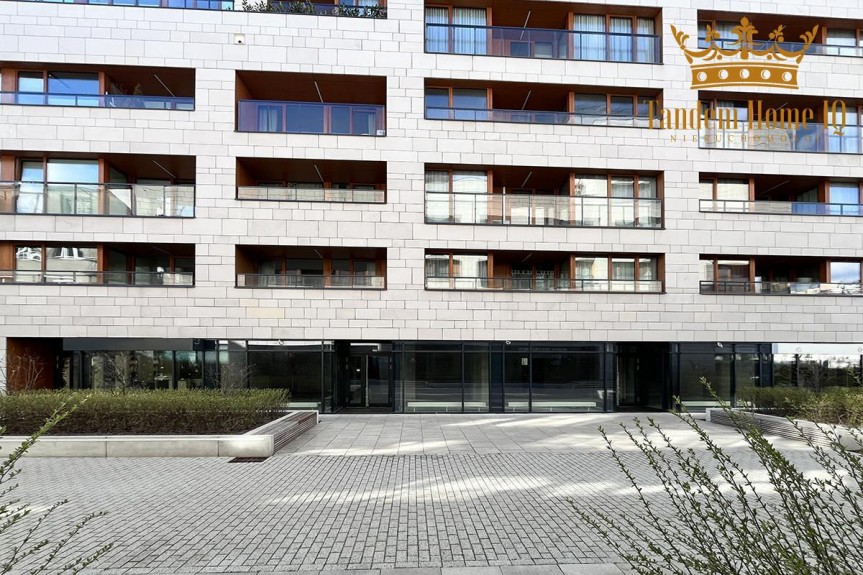 Warszawa, Ochota, Do wynajęcia lokal gastronomiczny 257m2, ochota, deweloperski, ogr&oacute;dek