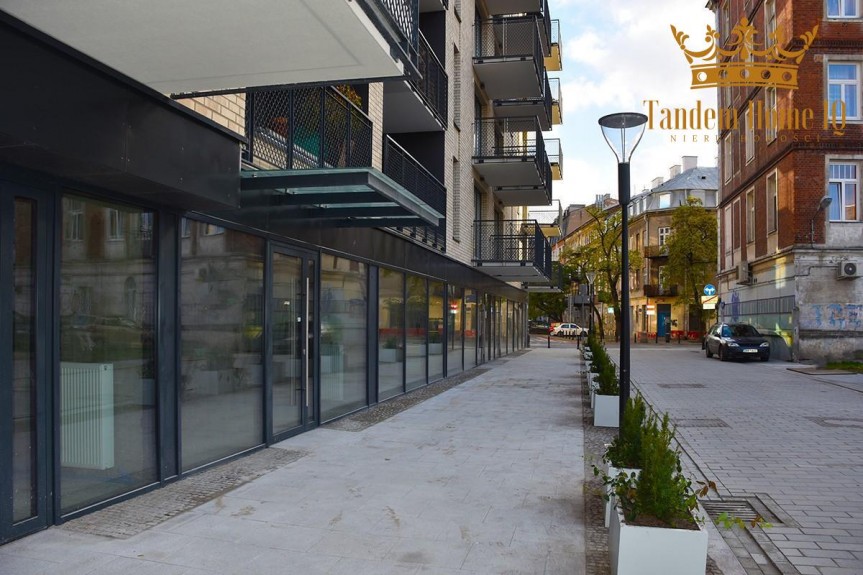 Warszawa, Praga-P&oacute;łnoc, Lokal 51,44 m2 parter, witryna, Stalowa 39