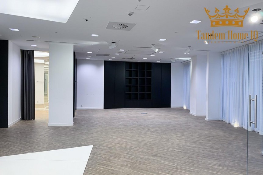 Warszawa, Wola, Do wynajęcia lokal handlowo usługowy 142m2  Wola