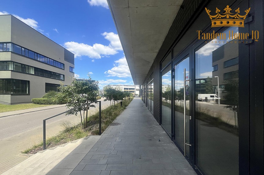 Warszawa, Wilan&oacute;w, Lokal narożny 98,75m2, wykończony, Miasteczko Wilan&oacute;w.