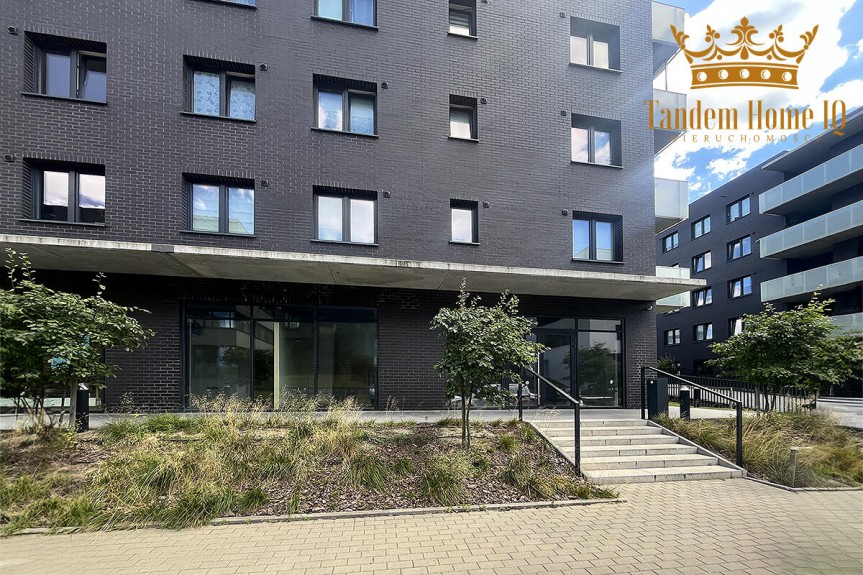 Warszawa, Wilan&oacute;w, Lokal narożny 98,75m2, wykończony, Miasteczko Wilan&oacute;w.