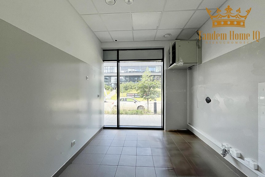 Warszawa, Wilan&oacute;w, Lokal narożny 98,75m2, wykończony, Miasteczko Wilan&oacute;w.