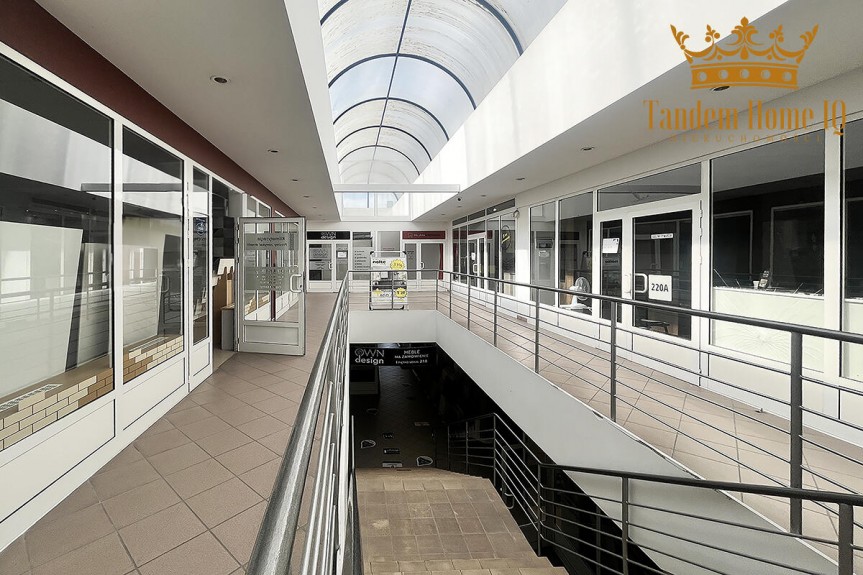 Warszawa, Mokot&oacute;w, Do wynajęcia lokal 220m2, ekspozycja, centrum, budowlane, mokot&oacute;w