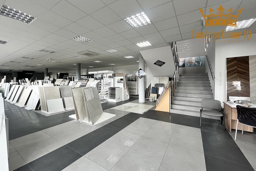 Warszawa, Wilan&oacute;w, August&oacute;wka, Dwupoziomowy budynek z magazynem 606m2 na wynajem - Wilan&oacute;w August&oacute;wka