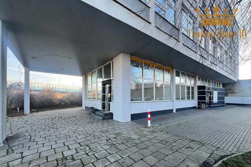 Warszawa, Włochy, Do wynajęcia lokal parterowy, wysoki, Warszawa Włochy, Jerozolimskie