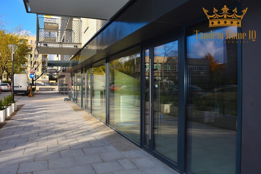 Warszawa, Praga-P&oacute;łnoc, Do wynajęcia lokal handlowo-usługowy 67 m2 na Nowej Pradze