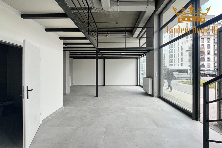 Warszawa, Ursus, Na wynajem lokal handlowo-usługowy 86,58m2 wyremontowany - Nowy Ursus