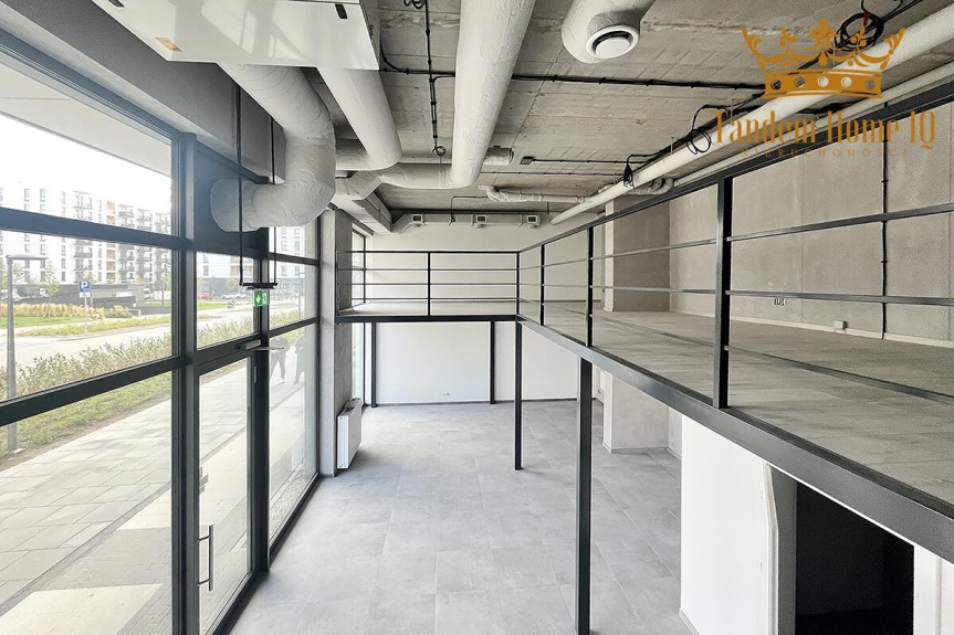 Warszawa, Ursus, Lokal usługowy 97,77m2 - Ursus obok Herbu Oksza - wyremontowany