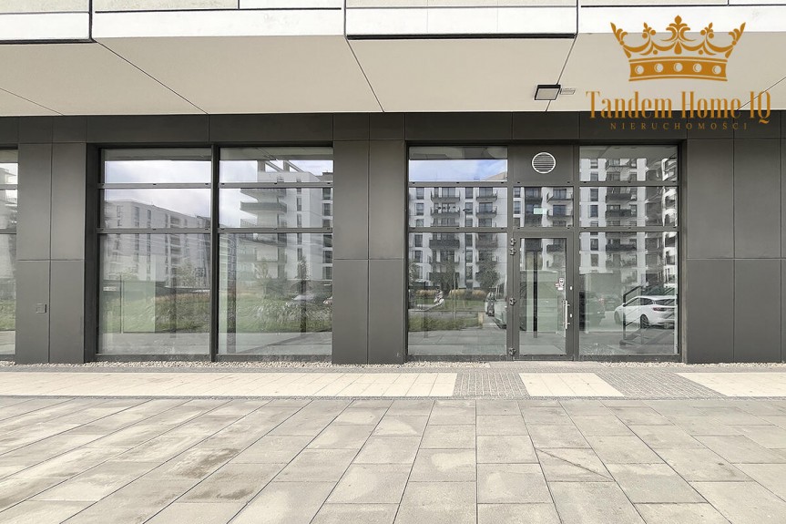 Warszawa, Ursus, Lokal usługowy 97,77m2 - Ursus obok Herbu Oksza - wyremontowany