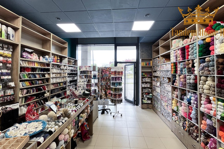 Warszawa, Bielany, Lokal 50m2 usługowy widoczny z ulicy przy metrze 50m2 na Bielanach