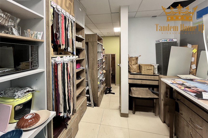 Warszawa, Bielany, Lokal 50m2 usługowy widoczny z ulicy przy metrze 50m2 na Bielanach