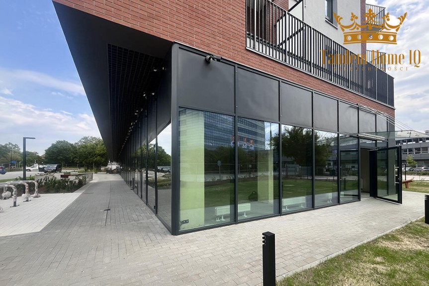 Warszawa, Bielany, Na wynajem lokal gastronomiczny o pow. 88m2, Bielany, z ogr&oacute;dkiem