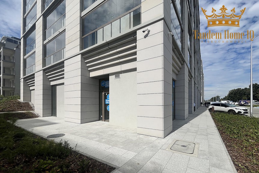 Warszawa, Praga-P&oacute;łnoc, 128m2 lokal narożny z ogr&oacute;dkiem, gastronomiczny, Praga P&oacute;łnoc