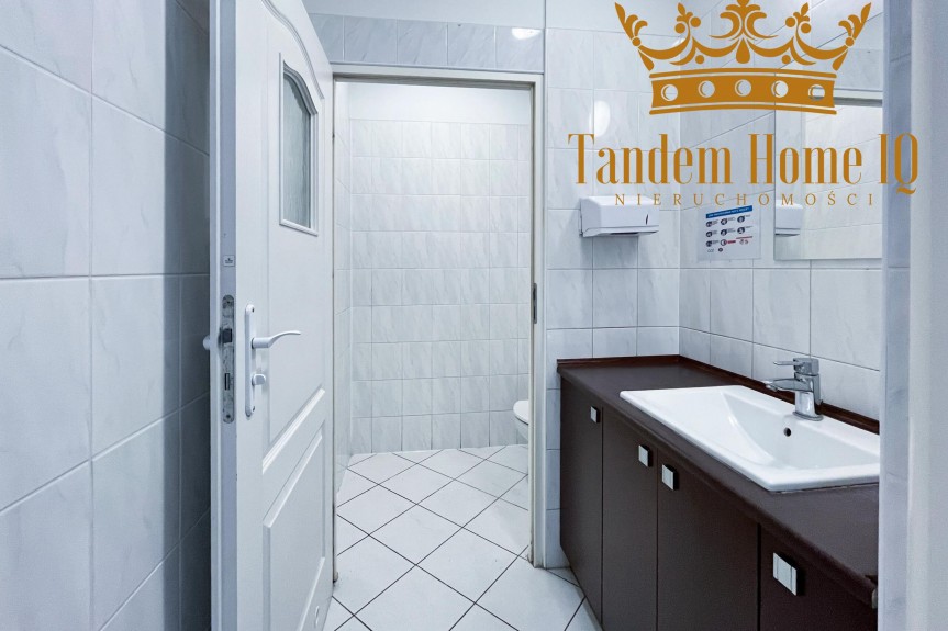 Warszawa, Mokot&oacute;w, Do wynajęcia lokal handlowy 131m2 parter Mokot&oacute;w oraz 77m2 magazynu