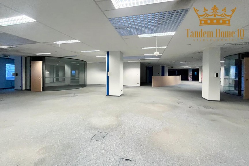 Warszawa, Mokot&oacute;w, Do wynajęcia pow. 1200m2 na ostatnim piętrze w galerii - Dolny Mokot&oacute;w