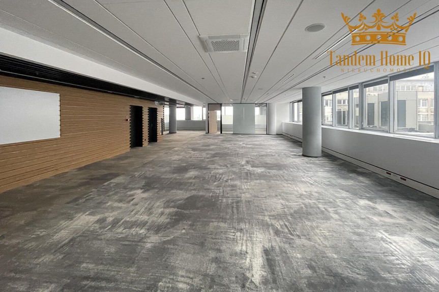 Warszawa, Mokot&oacute;w, Biuro o pow. 563 m2 do wynajęcia na 6 piętrze na Puławskiej Mokot&oacute;w